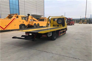 醴陵非事故拖车