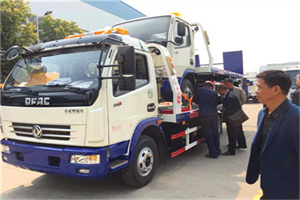 醴陵汽车道路救援拖车价格